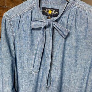 Lucky Brand		Tie Bow collarless Denim Blouse	Large